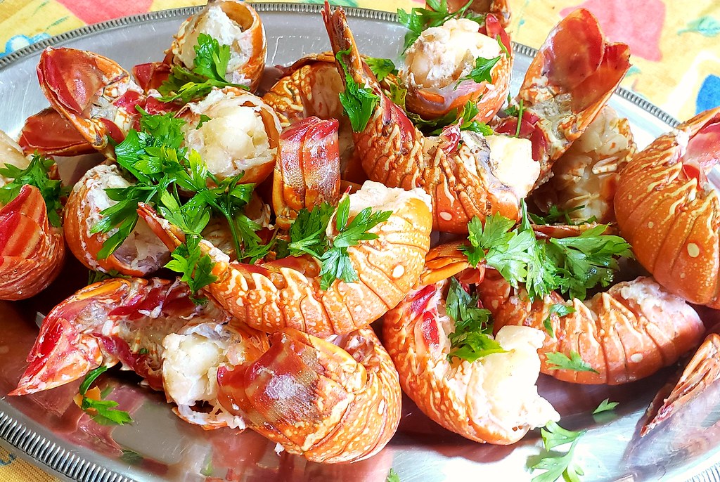 Amapaense: Roasted Shrimp on Pan