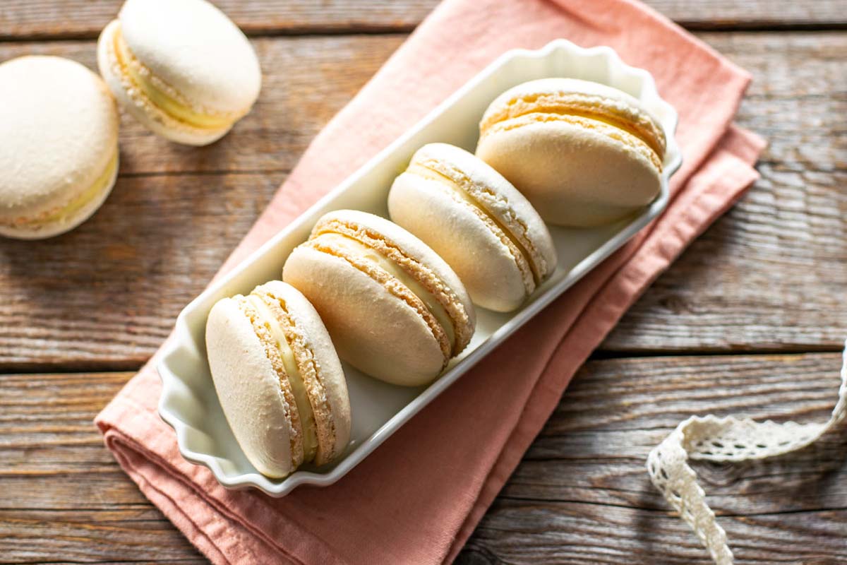Macarons - A Guide to French Pastries