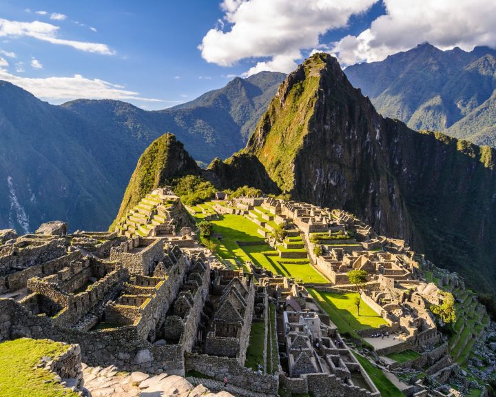 Traveling to Machu Picchu: Unraveling the Wonders of the Lost City